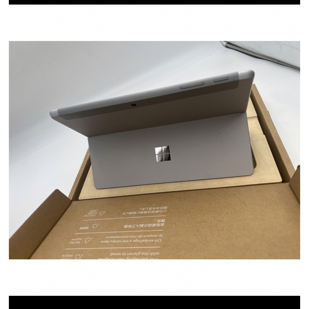 Microsoft Surface Go / Model:1824 CPU: