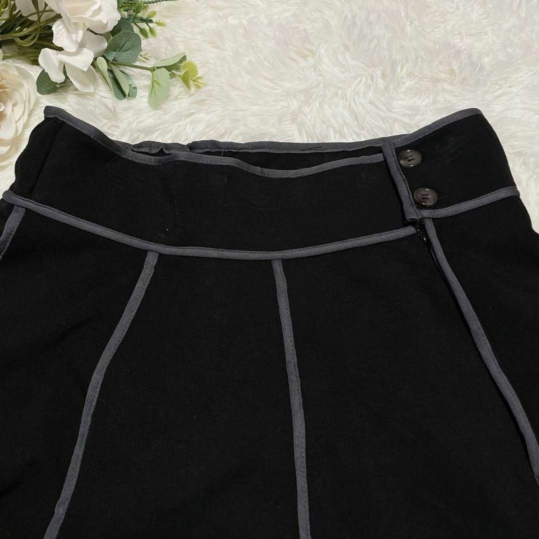 LUGIVA／38／M相当／ジャージ素材　膝丈ミモレラインフレアスカート　黒 レディースのスカート(ひざ丈スカート)の商品写真