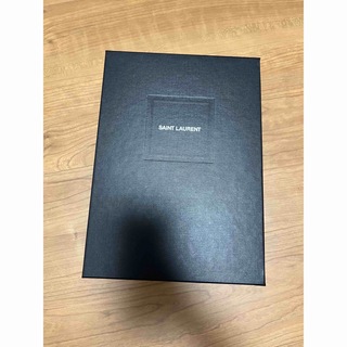 イヴサンローラン(Yves Saint Laurent)のイブサンローラン箱(ショップ袋)