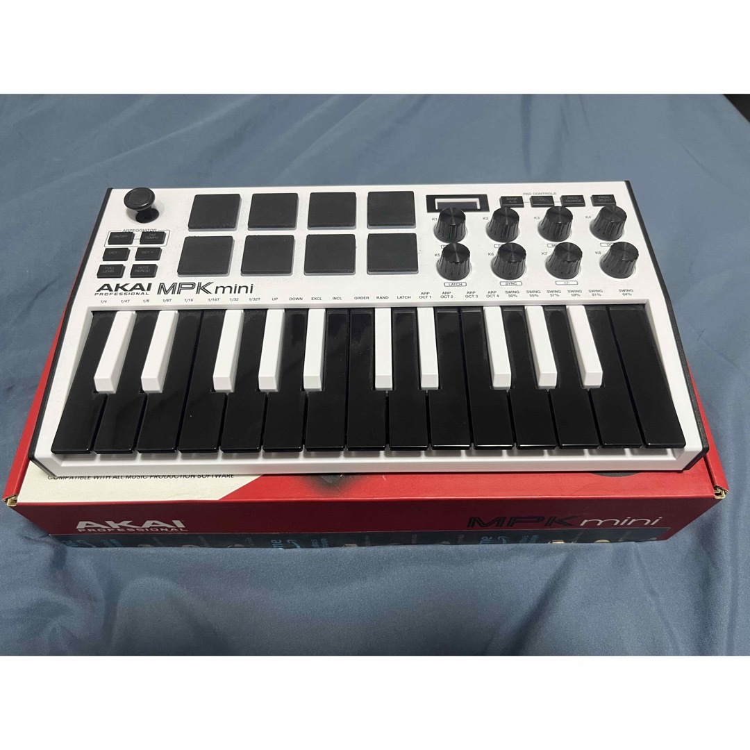 Akai MPK mini midiキーボード 楽器のDTM/DAW(MIDIコントローラー)の商品写真