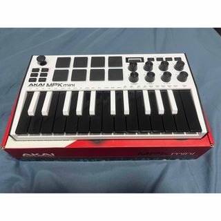 Akai MPK mini midiキーボード(MIDIコントローラー)