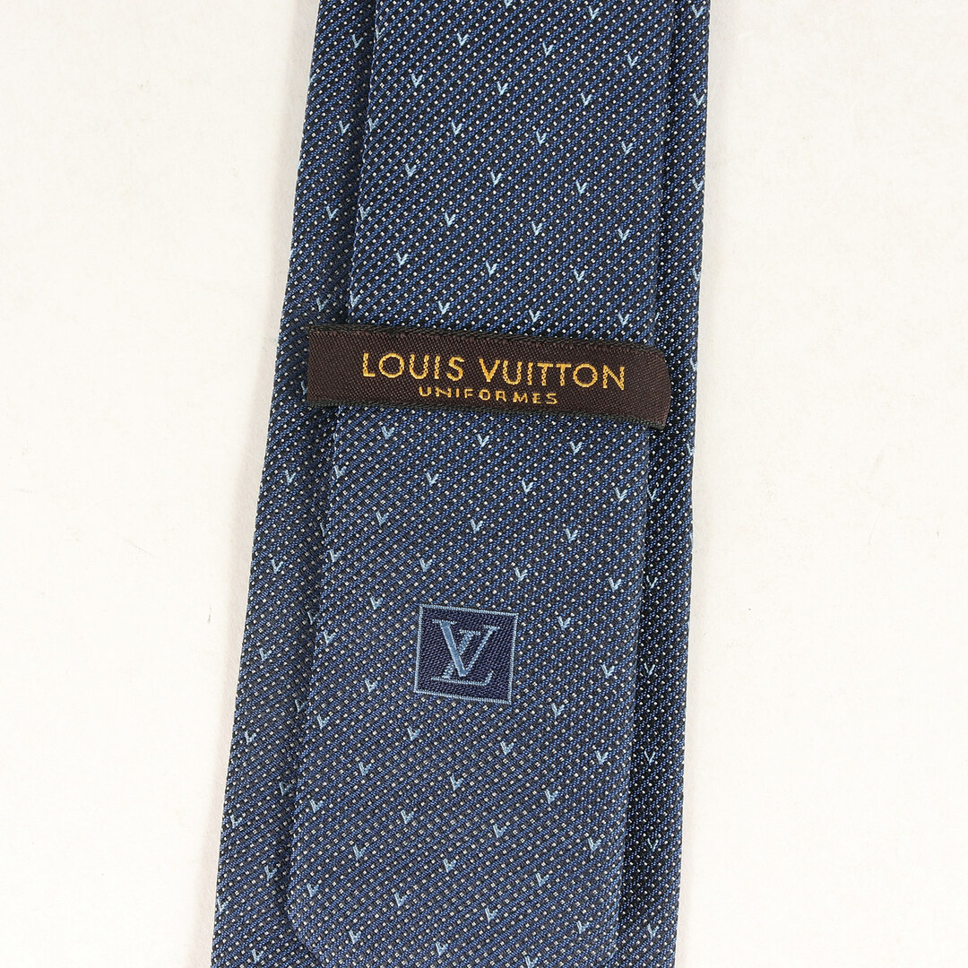 LOUIS VUITTON - LOUIS VUITTON ルイヴィトン ピンドット V 刺繍