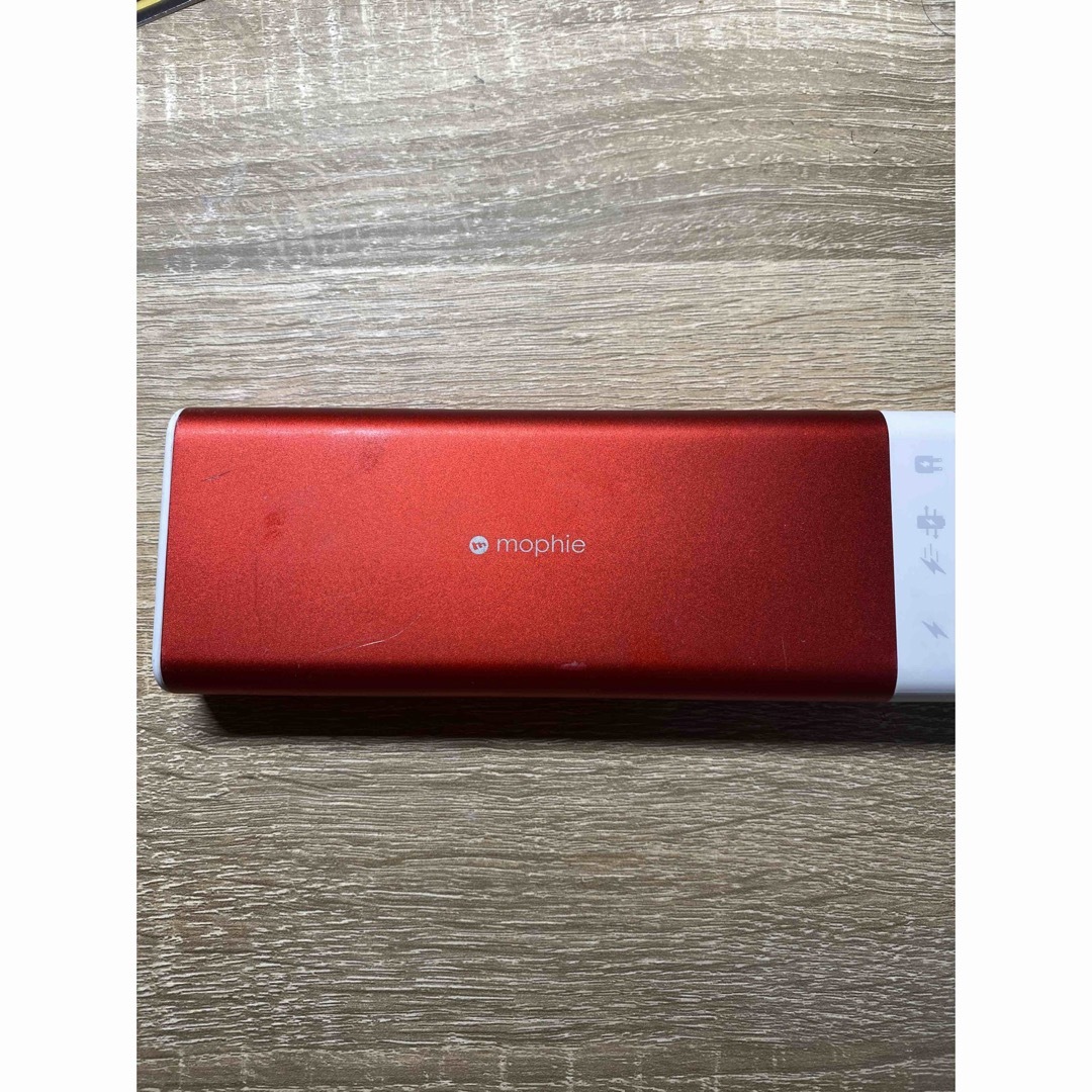 supreme モバイルバッテリー スマホ/家電/カメラのスマートフォン/携帯電話(バッテリー/充電器)の商品写真