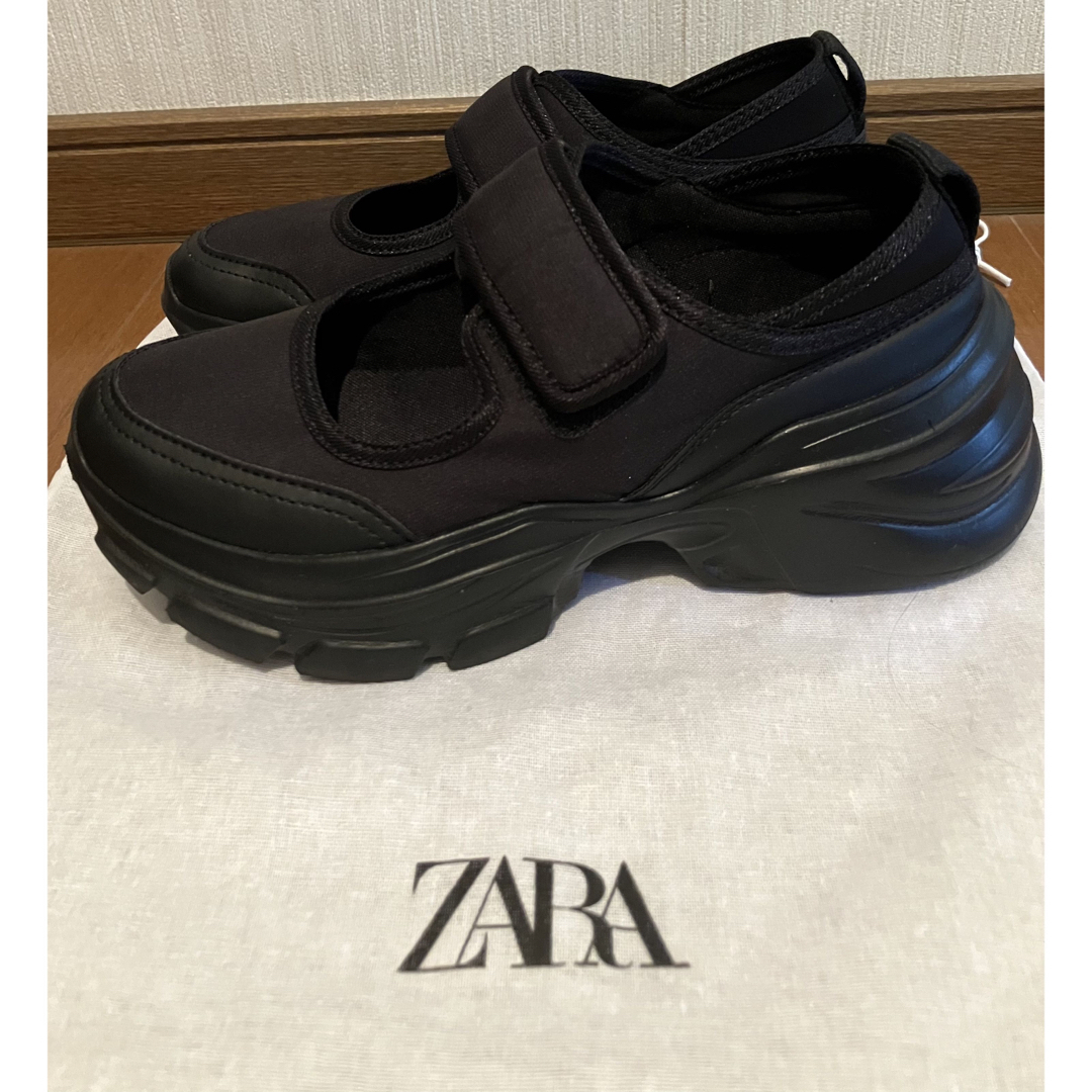 ZARA(ザラ)のZARA フラットバレエシューズ レディースの靴/シューズ(バレエシューズ)の商品写真