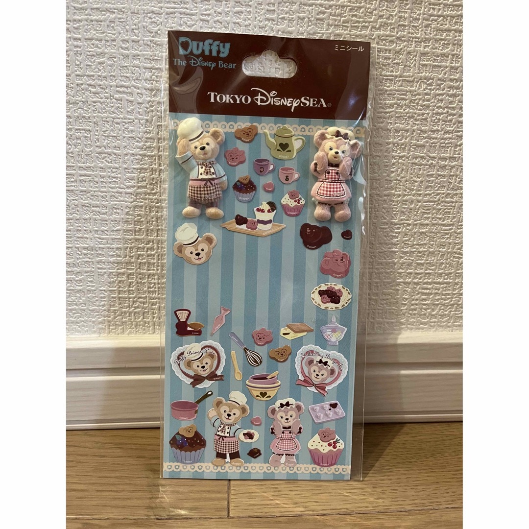 ダッフィー(ダッフィー)のDuffy ダッフィー♡シェリーメイ　ディズニーシー　シール エンタメ/ホビーのおもちゃ/ぬいぐるみ(キャラクターグッズ)の商品写真