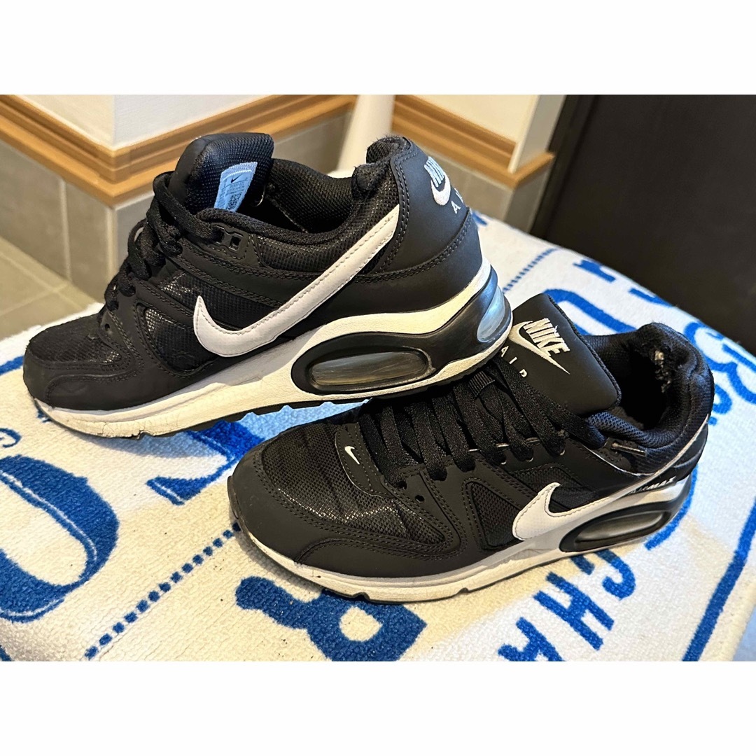 NIKE エアーマックスコマンド 25cm/黒 | フリマアプリ ラクマ
