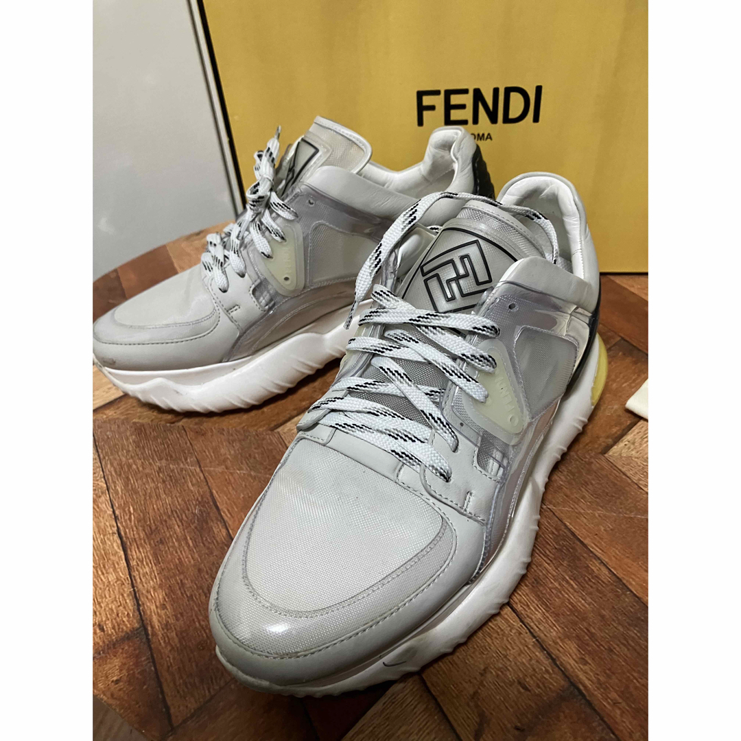 FENDI 　スニーカー　37