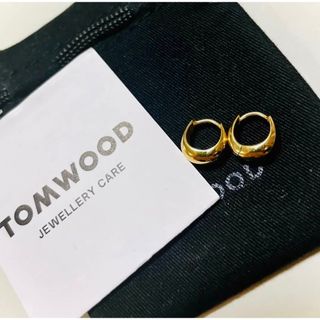 トムウッド(TOM WOOD)の最安値　TOMWOOD ICE HUGGIE (ピアス)