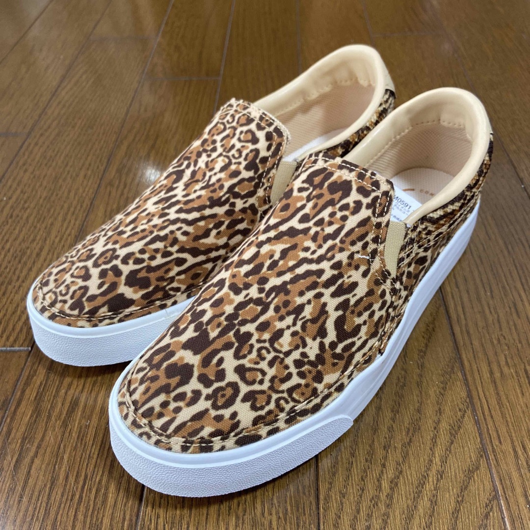 NIKE(ナイキ)の25cm ナイキ コートレガシー SLP PT スリッポン ヒョウ柄 メンズの靴/シューズ(スニーカー)の商品写真