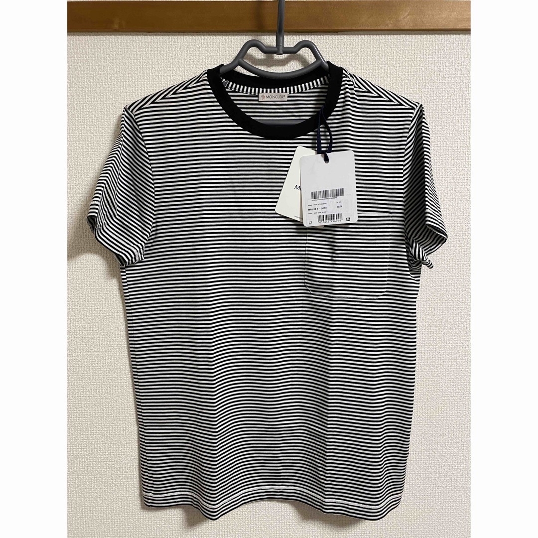 MONCLER(モンクレール)の【新品】MONCLER ボーダー ポケット Tシャツ サイズM メンズのトップス(Tシャツ/カットソー(半袖/袖なし))の商品写真