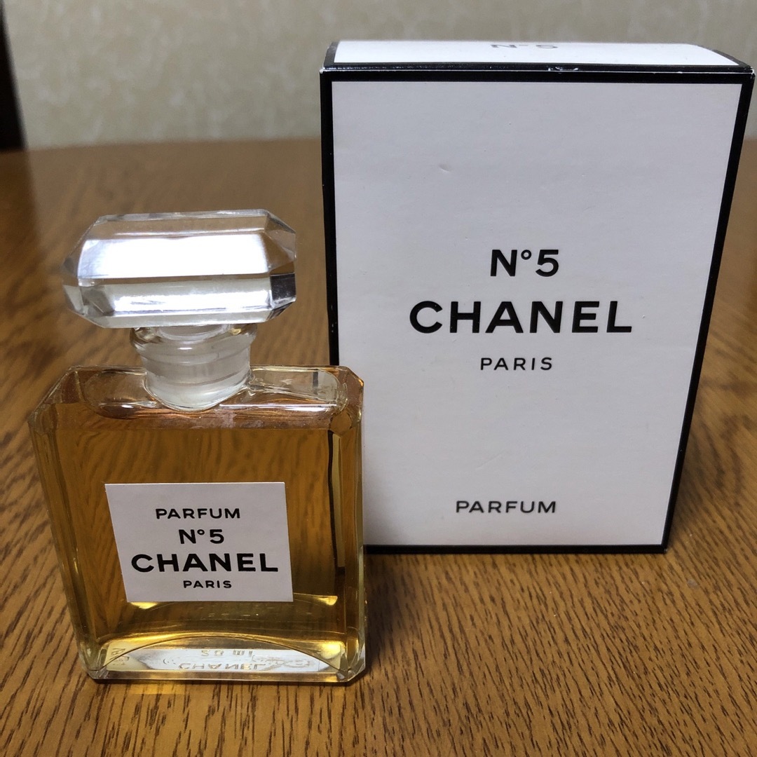 新品　CHANEL シャネル  N°5 No5 パルファム　香水　28ml ②