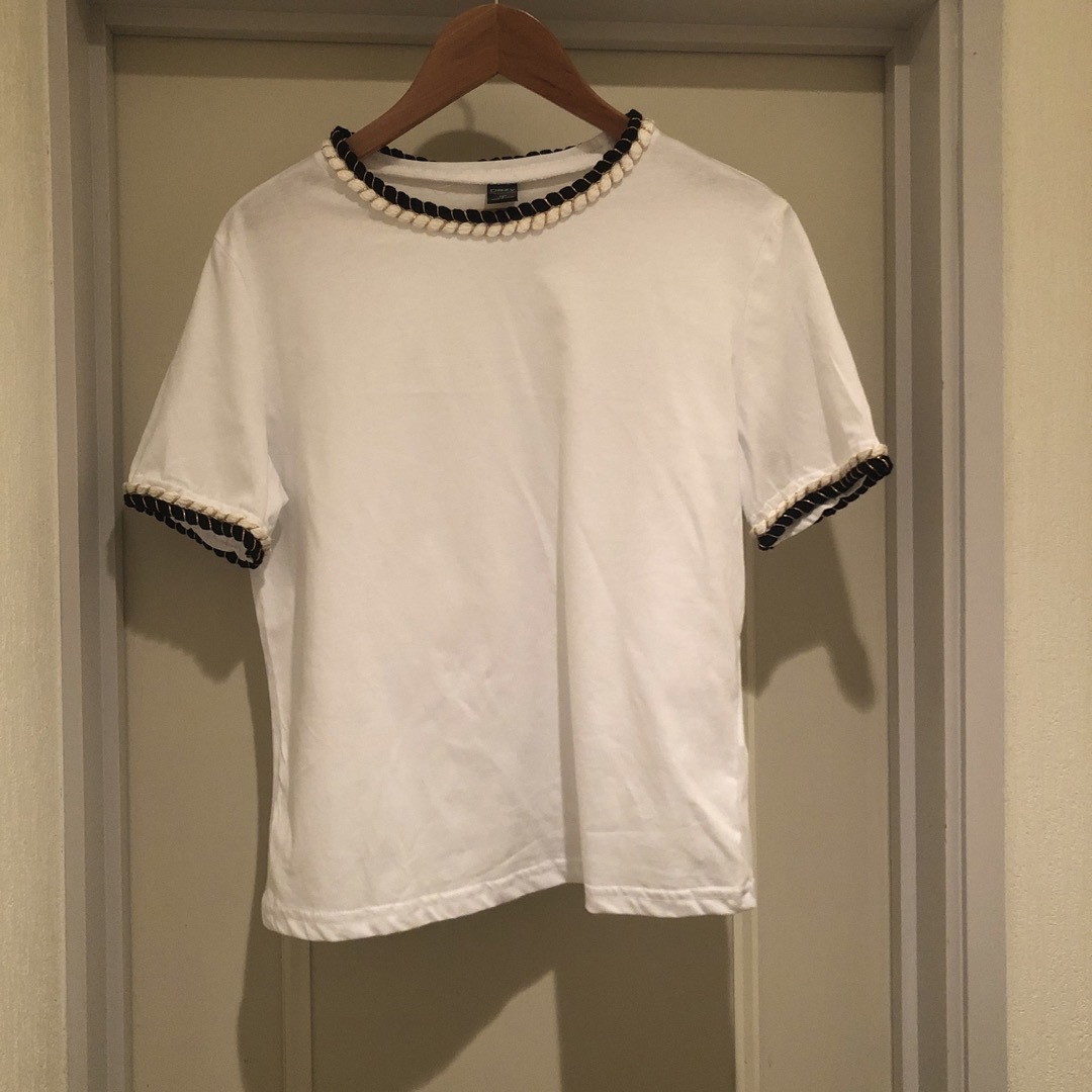 DAZY White t レディースのトップス(Tシャツ(半袖/袖なし))の商品写真