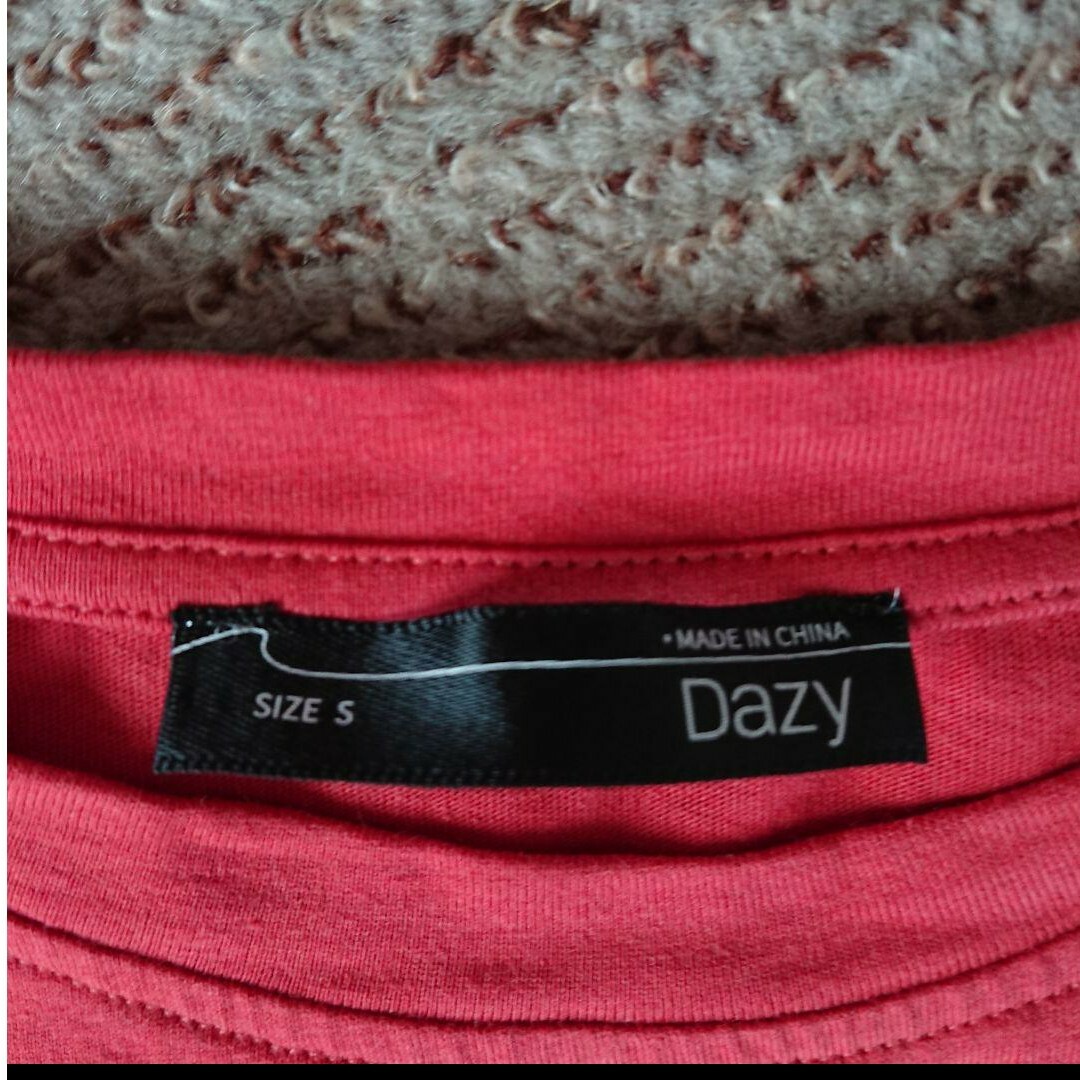 シーイン Dazy  半袖Tシャツ レディースS レディースのトップス(Tシャツ(半袖/袖なし))の商品写真