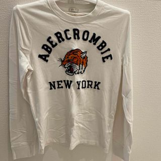 アバクロンビーアンドフィッチ(Abercrombie&Fitch)のAbercrombie&Fitch 長袖Tシャツ(Tシャツ/カットソー(七分/長袖))