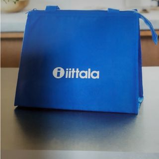 イッタラ(iittala)のiitajaイッタラ保冷保温トート(弁当用品)