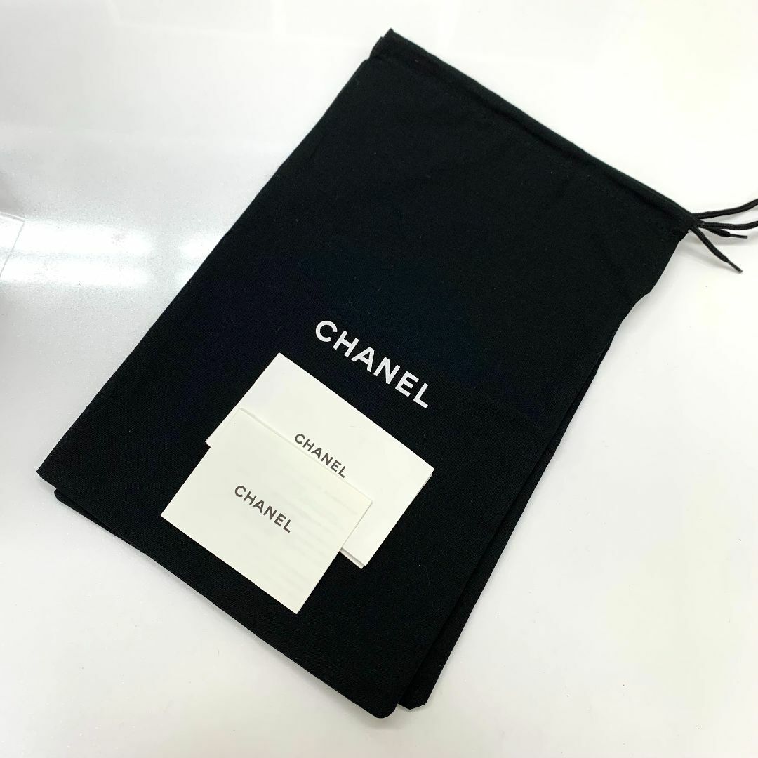 CHANEL(シャネル)の7147 未使用 シャネル ファブリック ココマーク ビジュー リボン ブーティ レディースの靴/シューズ(ブーティ)の商品写真