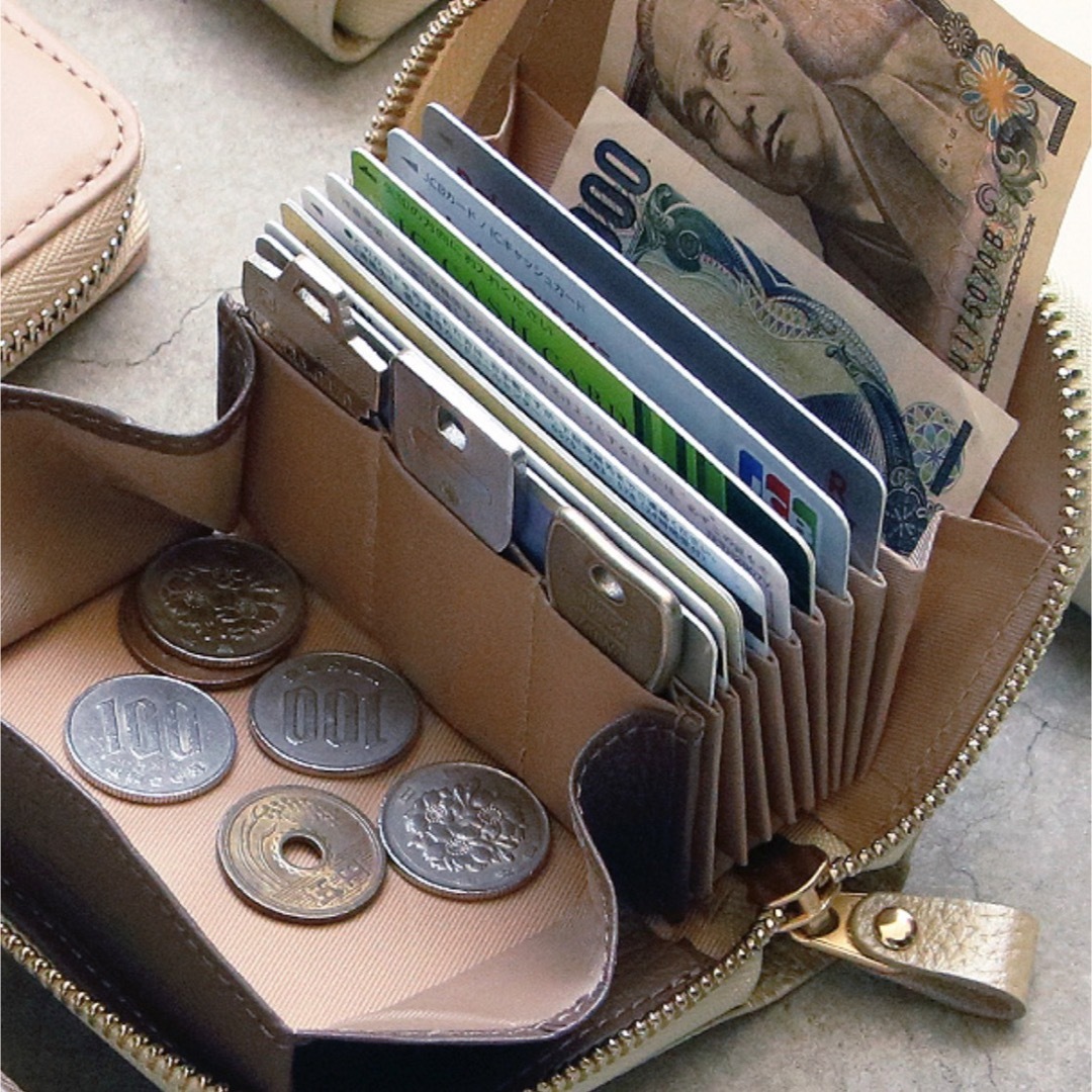 SATTO.  BELLVOお札が折れないミニ財布 レディースのファッション小物(財布)の商品写真
