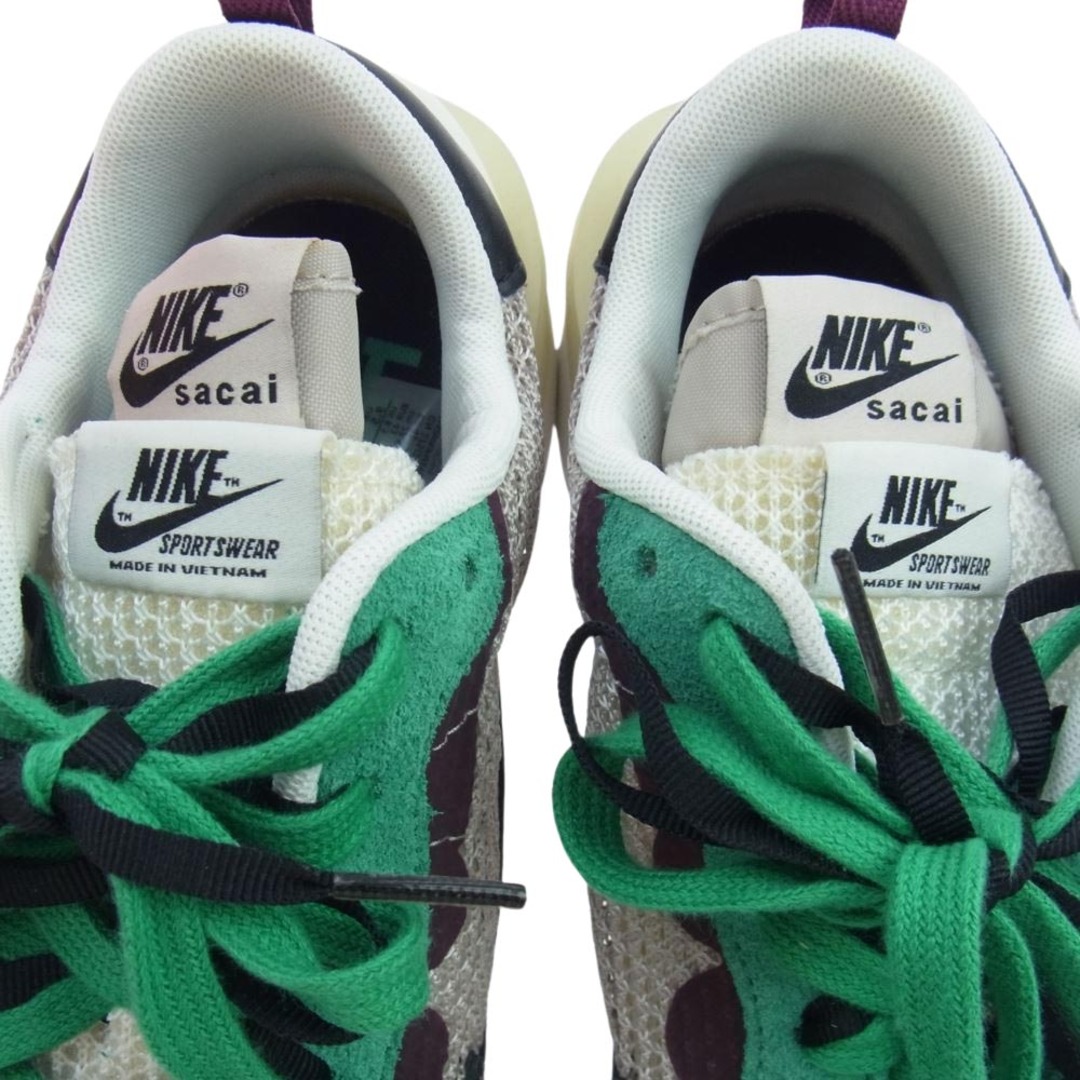 NIKE(ナイキ)のNIKE ナイキ スニーカー DD3035-200 × sacai サカイ Vapor Waffle String/Red/Green ヴェイパー ワッフル ストリング グリーン スニーカー  STRING/BLACK-VILLAIN RED-NEPTUNE GREEN 27.5cm【中古】 メンズの靴/シューズ(スニーカー)の商品写真