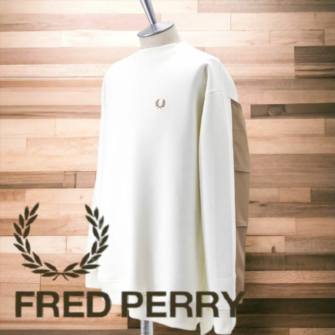 【極美品】FRED PERRY フレッドペリー  スウェットシャツ