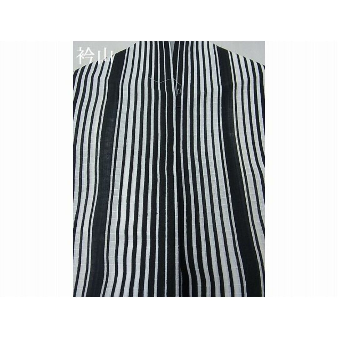 平和屋-こころ店■夏物 小紋 紅梅織 縞 黒地 着丈163.5cm 裄丈67.5cm 洗える着物 B-wt8517