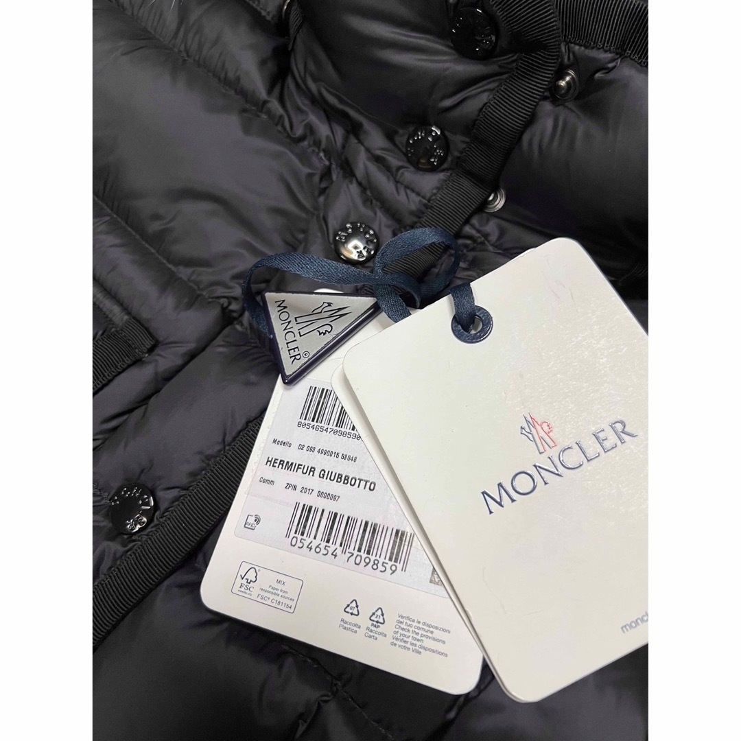 タグ付き新品未使用イタリア正規店購入MONCLER HERMIFUR ファー付き 4