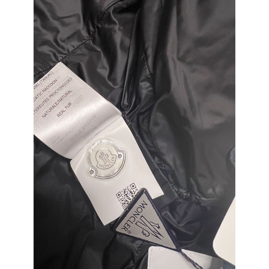 タグ付き新品未使用イタリア正規店購入MONCLER HERMIFUR ファー付き 6