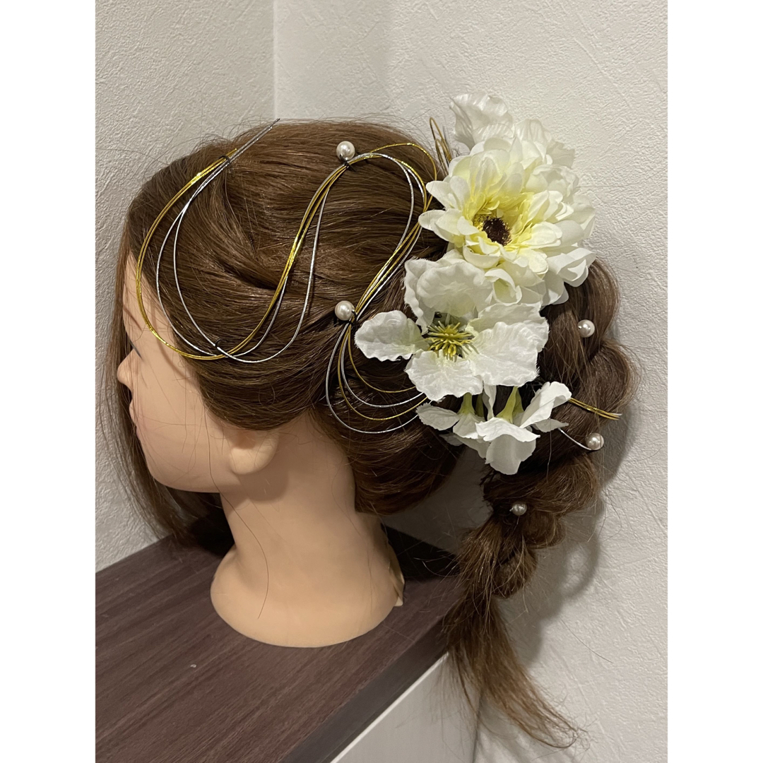 髪飾り 紐アレンジ　成人式　卒業式　【一品のみ】 レディースのヘアアクセサリー(ヘアピン)の商品写真