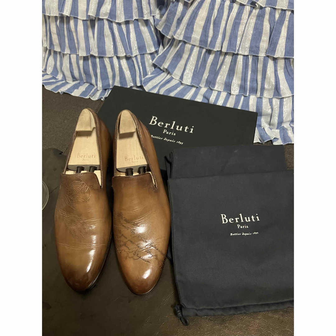 ベルルッティ  Berluti カリグラフィー　ローファー　シューツリー付