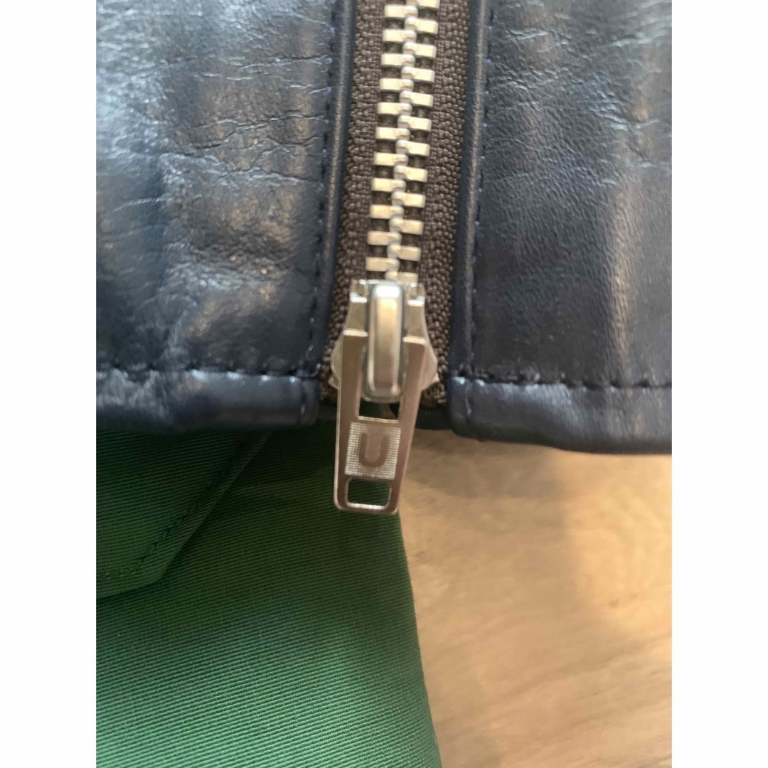 UNDERCOVER(アンダーカバー)のアンダーカバイズム袖レザーマウンテンパーカー メンズのジャケット/アウター(マウンテンパーカー)の商品写真