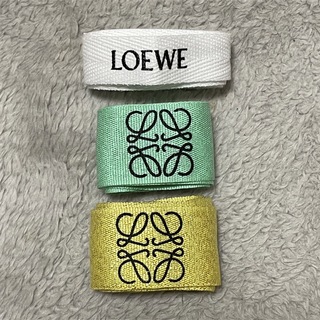 ロエベ(LOEWE)のLOEWE ロエベ　リボン　期間限定色(ラッピング/包装)
