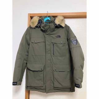 ザノースフェイス(THE NORTH FACE)の【美品】メンズ ノースフェイス ダウン マクマードパーカ カーキ Lサイズ(ダウンジャケット)