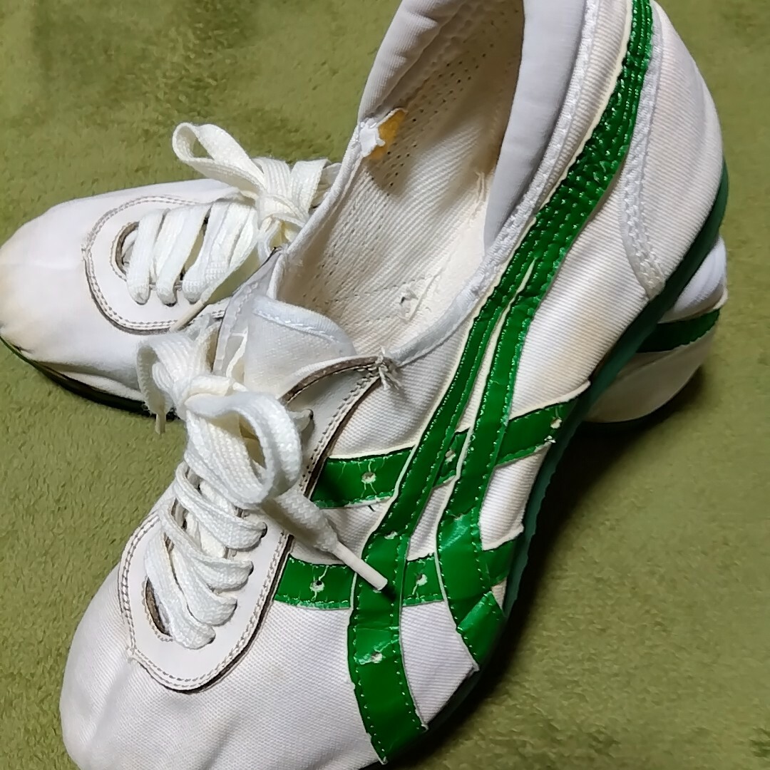 美品23.5 Onitsuka Tigerオニツカタイガーアライアンス B682