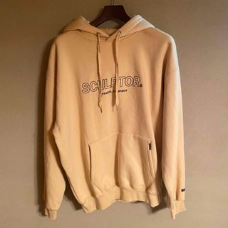 ディーホリック(dholic)のSCULPTOR 3D EMBROIDERY LOGO HOODIE パーカー(パーカー)