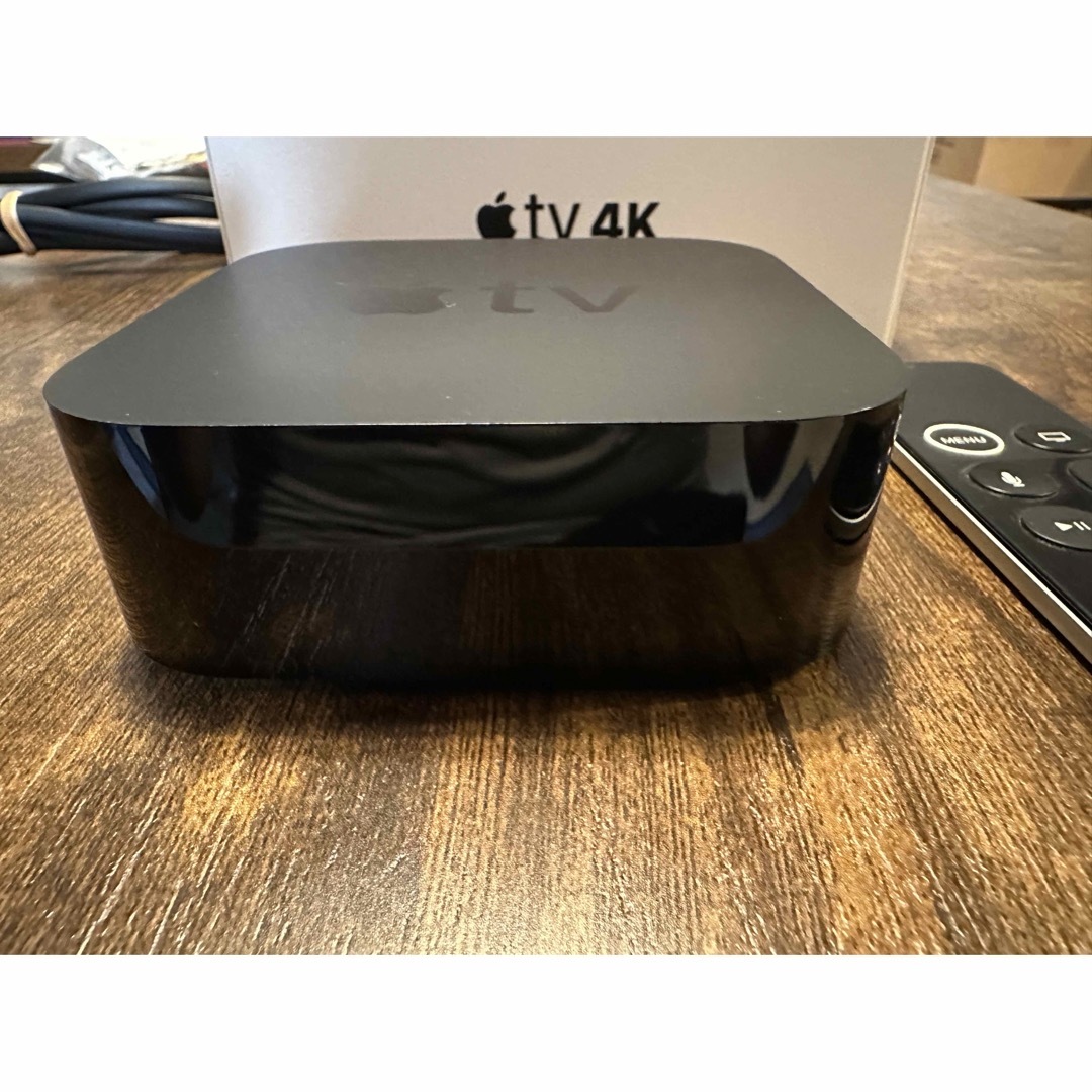 Apple(アップル)のAppleTV 4K 64GB A1842 スマホ/家電/カメラのテレビ/映像機器(テレビ)の商品写真