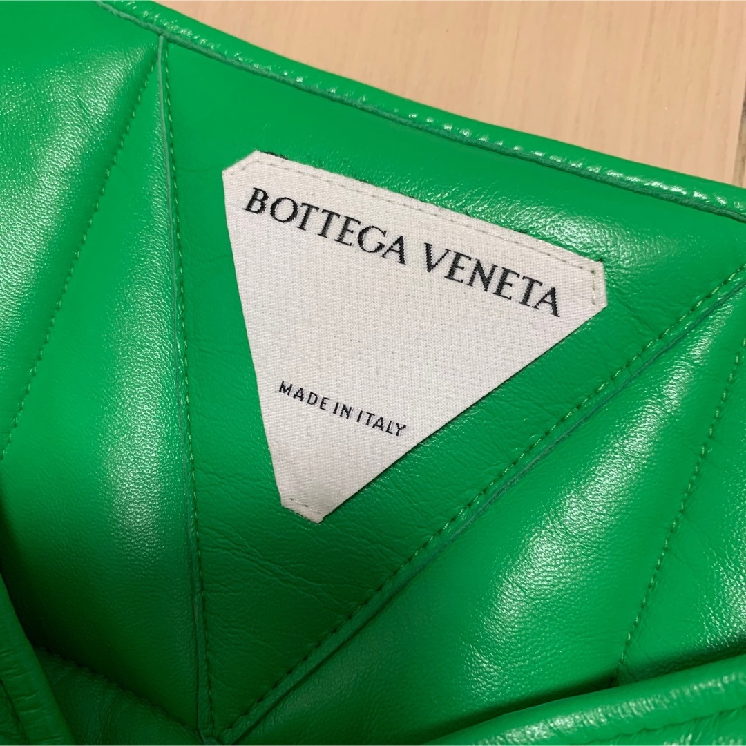 Bottega Veneta(ボッテガヴェネタ)のBOTTEGA VENETA レザーベスト メンズのトップス(ベスト)の商品写真