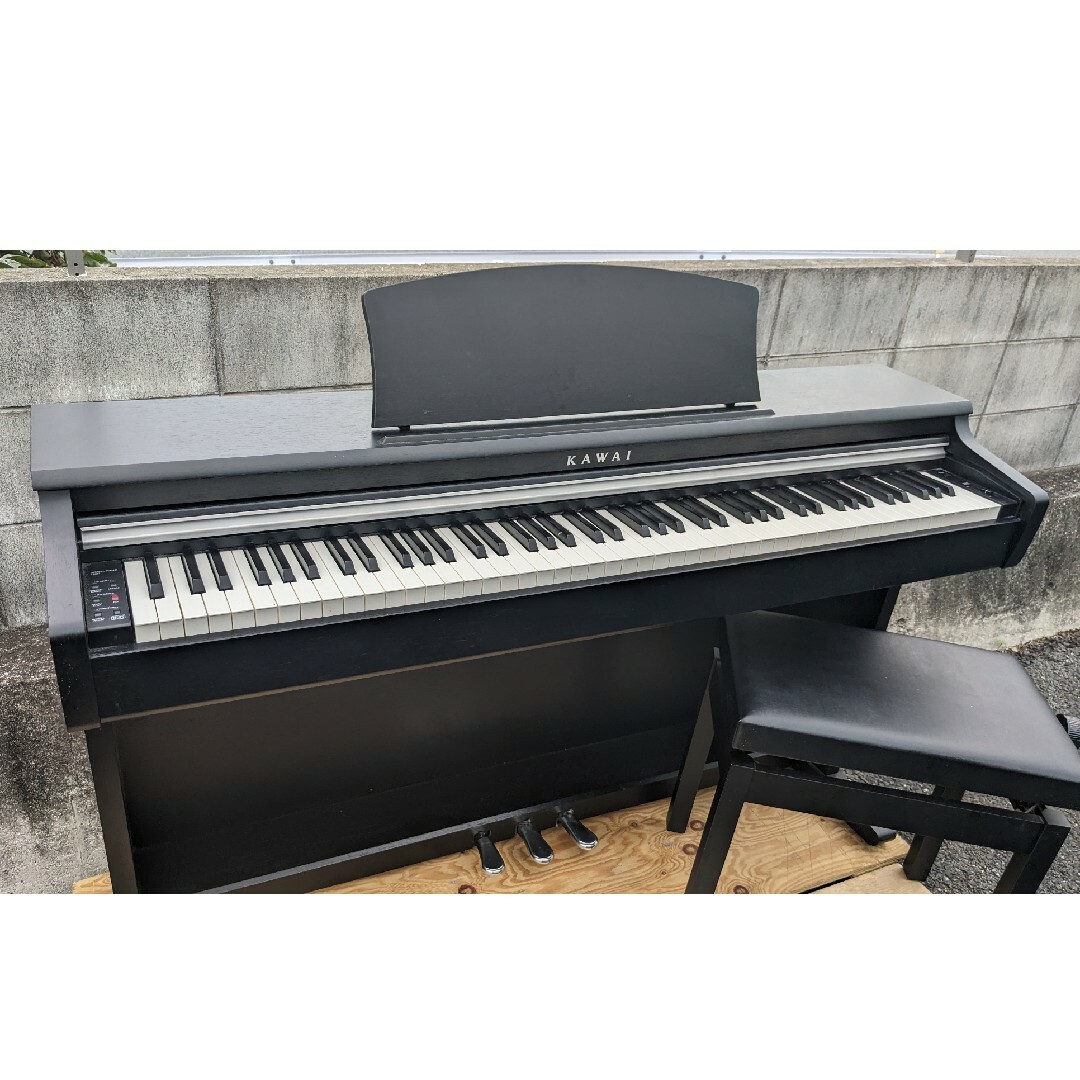 ★送料込み人気Black KAWAI CN23B 電子ピアノ 2010製 超美品