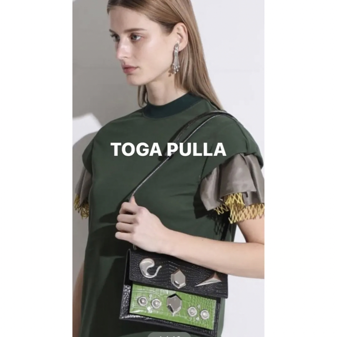 TOGA PULLA メタルバッグ ショルダーバッグ グリーン