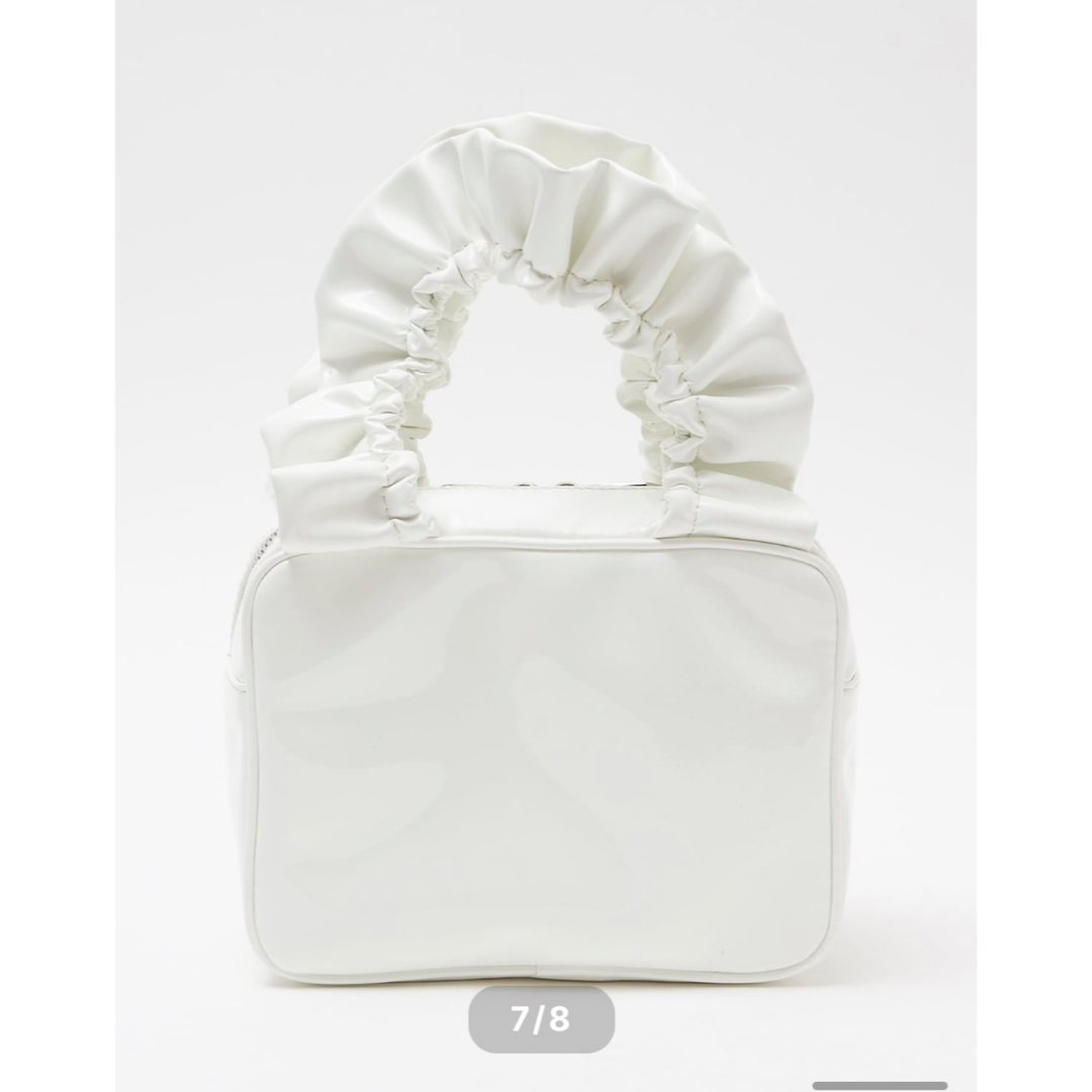 OUTDOOR PRODUCTS(アウトドアプロダクツ)の【®️様専用】Frilly mini bag 白 レディースのバッグ(ハンドバッグ)の商品写真