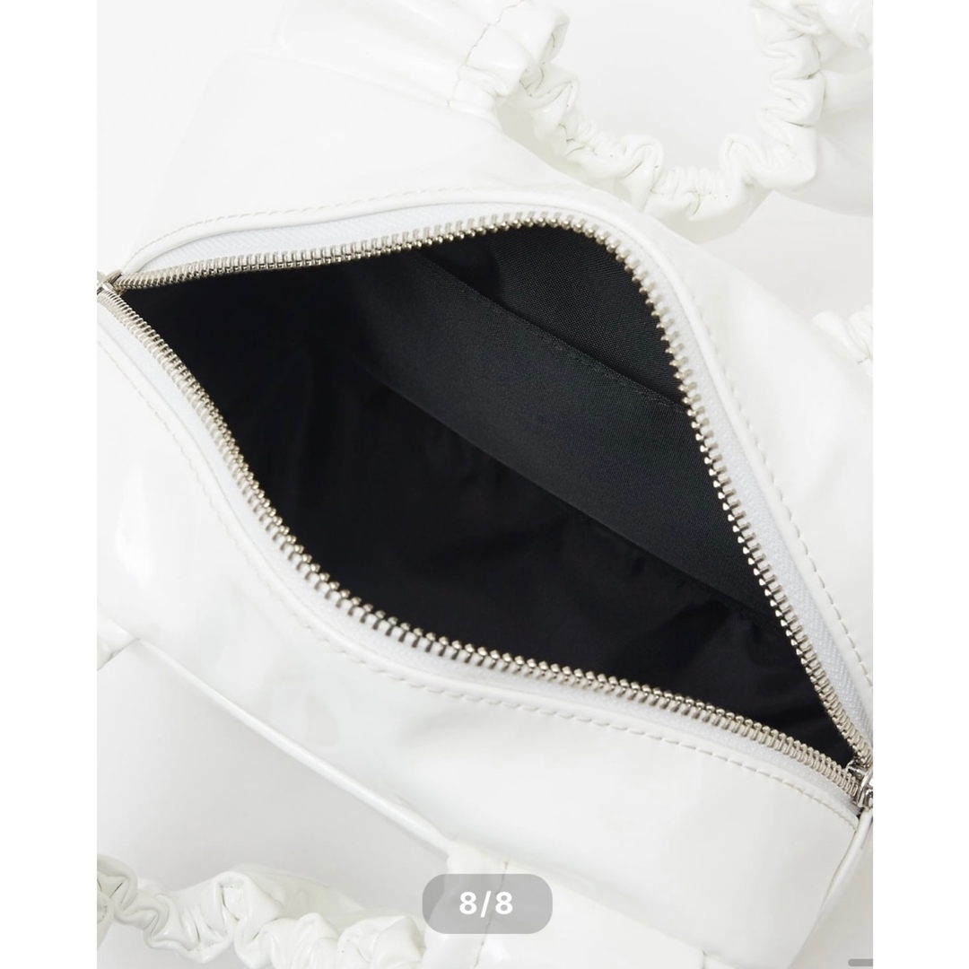 OUTDOOR PRODUCTS(アウトドアプロダクツ)の【®️様専用】Frilly mini bag 白 レディースのバッグ(ハンドバッグ)の商品写真