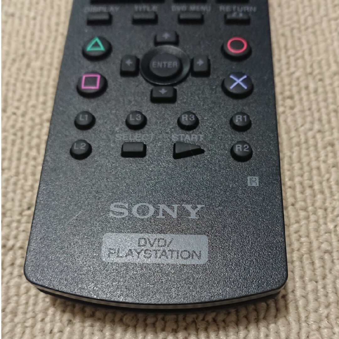 PlayStation2(プレイステーション2)のPS2 DVD SCPH-10150 リモコン エンタメ/ホビーのゲームソフト/ゲーム機本体(その他)の商品写真