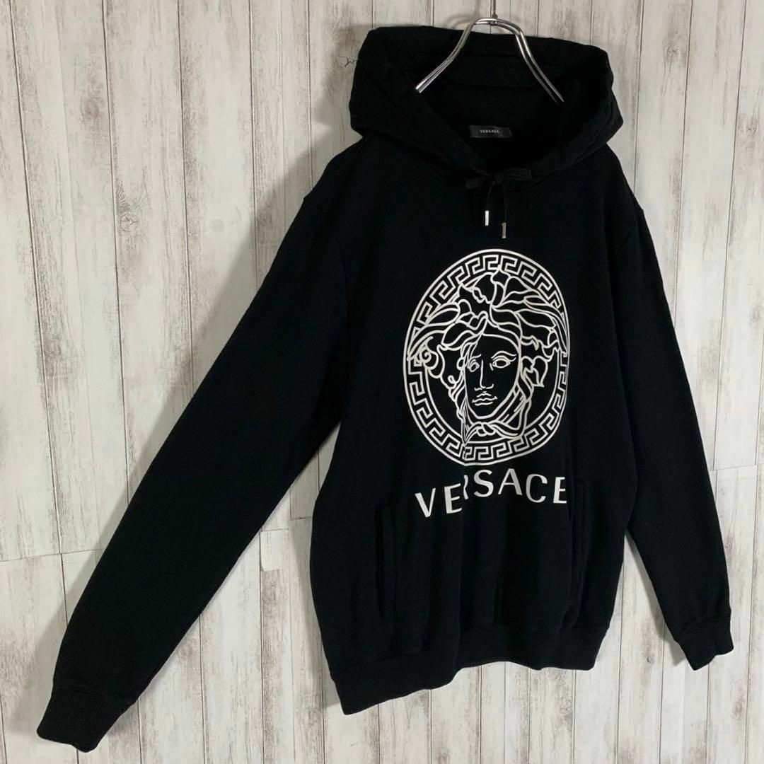 【即完売モデル】VERSACE ヴェルサーチ 奇抜 メデューサ 希少 パーカー