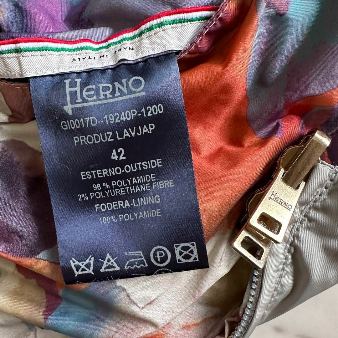 HERNO - 極美品♪ヘルノ HERNO リバーシブルブルゾン 花柄 HERNO - 極美品♪ヘルノ HERNO リバーシブルブルゾン 花柄
