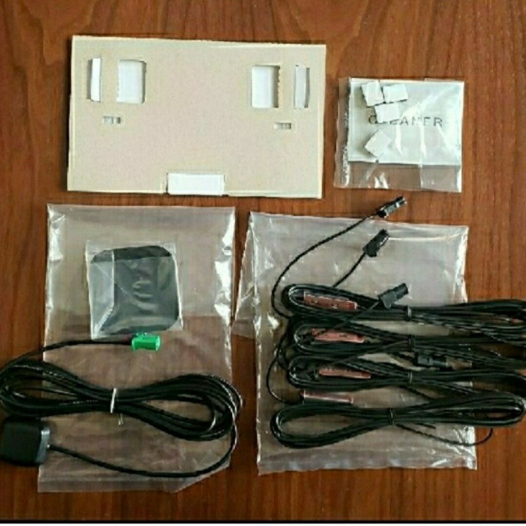 【未使用新品】パイオニア カロッツェリア純正アンテナ4枚+GPS 5セット自動車