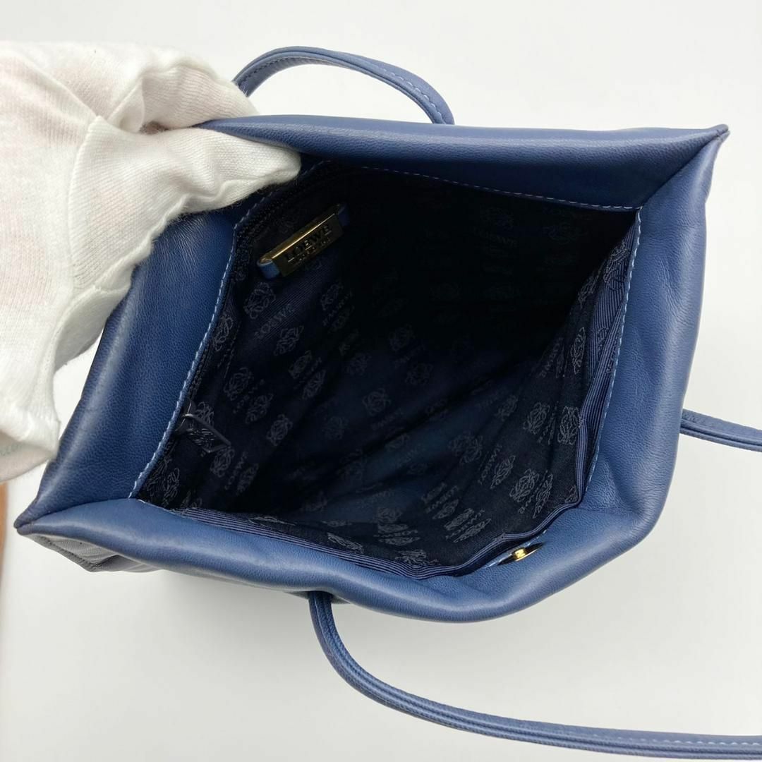 ♥美品♥ロエベ ミニバッグ 本革 ブルー - ハンドバッグ