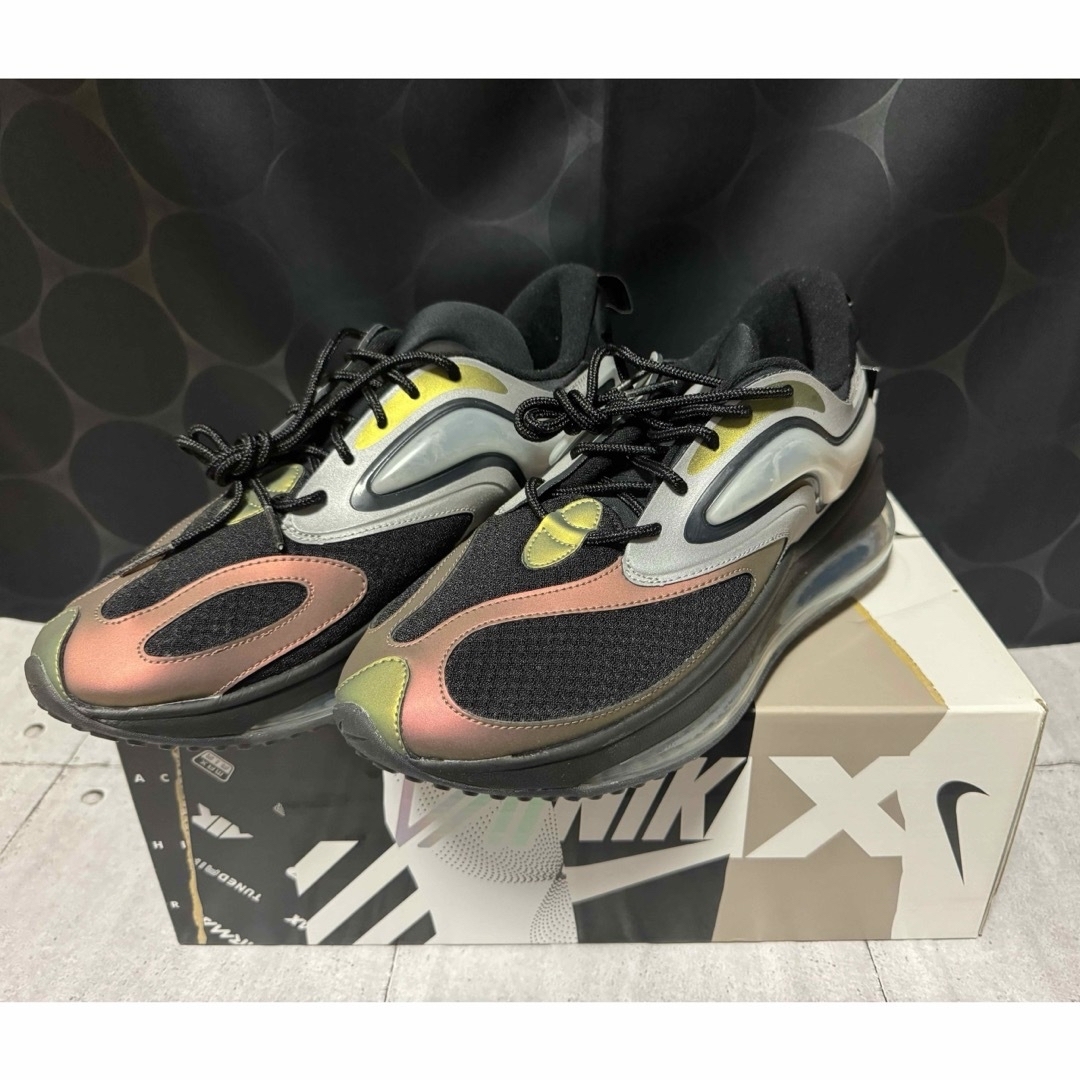 NIKE(ナイキ)の新品　Nike ナイキ　エア マックス ゼファー AIR MAX ZEPHYR メンズの靴/シューズ(スニーカー)の商品写真