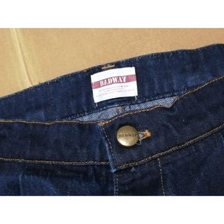 新品 BAD WAY Lサイズ ワイドアシンメトリーフリンジジーンズの通販 by