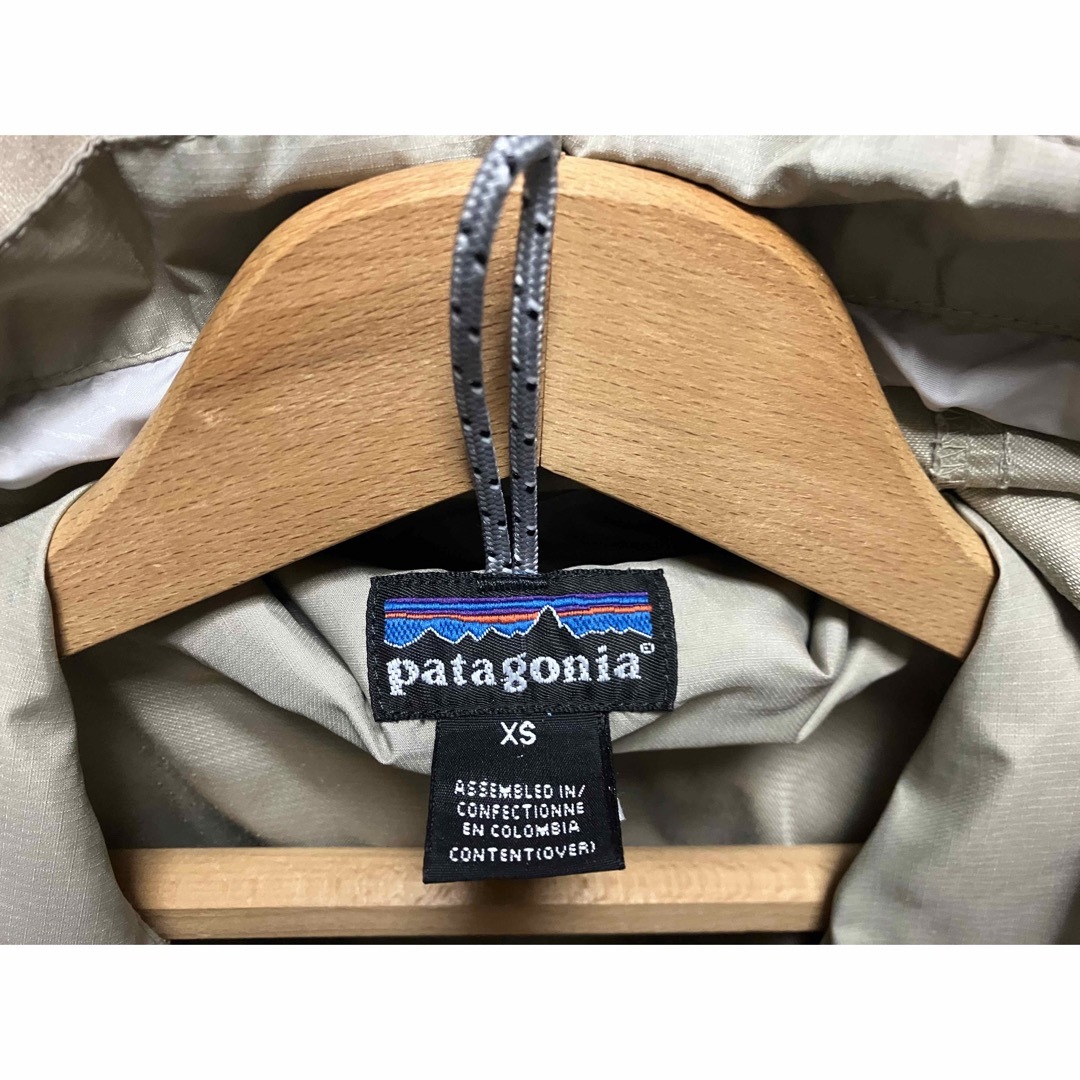 patagonia エッセンシャルプルオーバー XS ナイロンパーカー patagonia エッセンシャルプルオーバー XS ナイロンパーカー