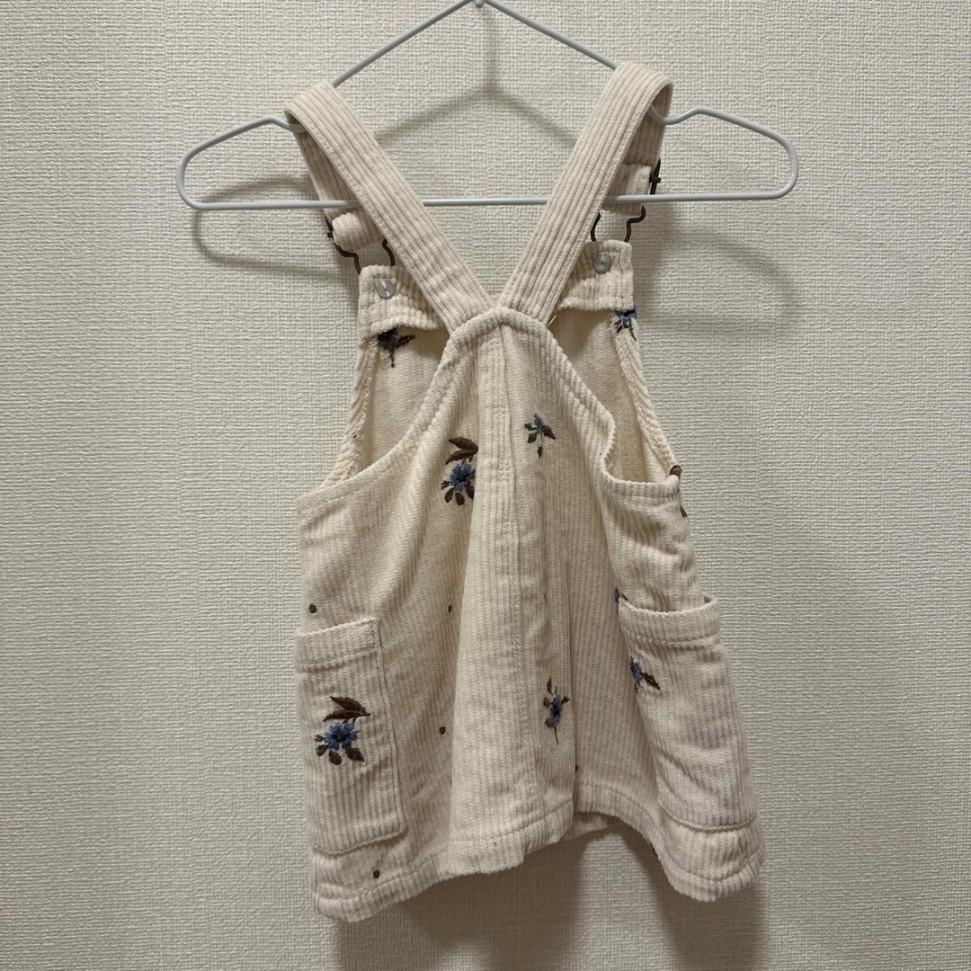 ZARA(ザラ)のZARA ザラ　ジャンパースカート　小花　花柄　アイボリー キッズ/ベビー/マタニティのベビー服(~85cm)(スカート)の商品写真