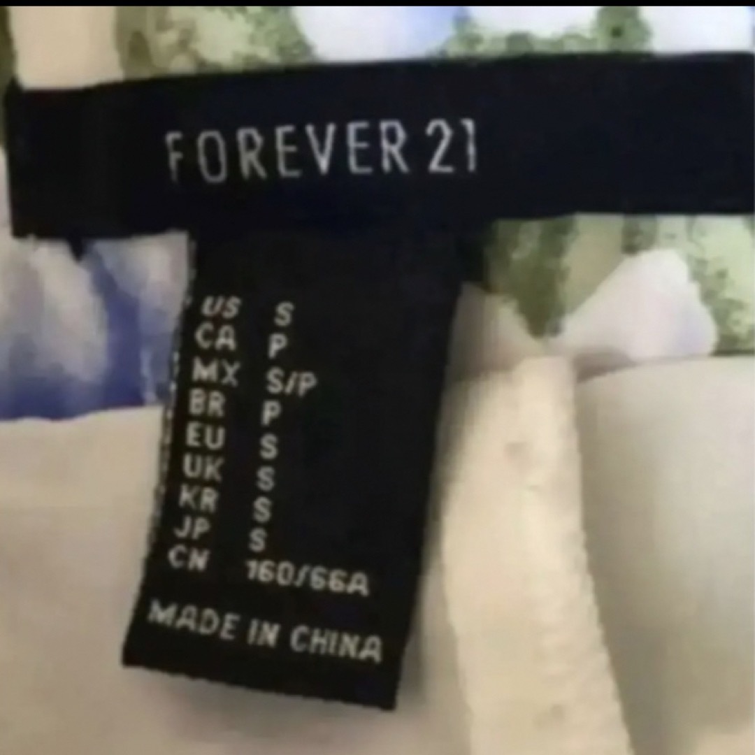 Forever21 花柄フレアスカート　フラワープリントスカート 3