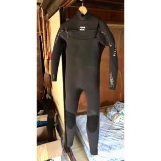 ビラボン(billabong)のBILLABONG 既製品セミドライウェットスーツ(サーフィン)